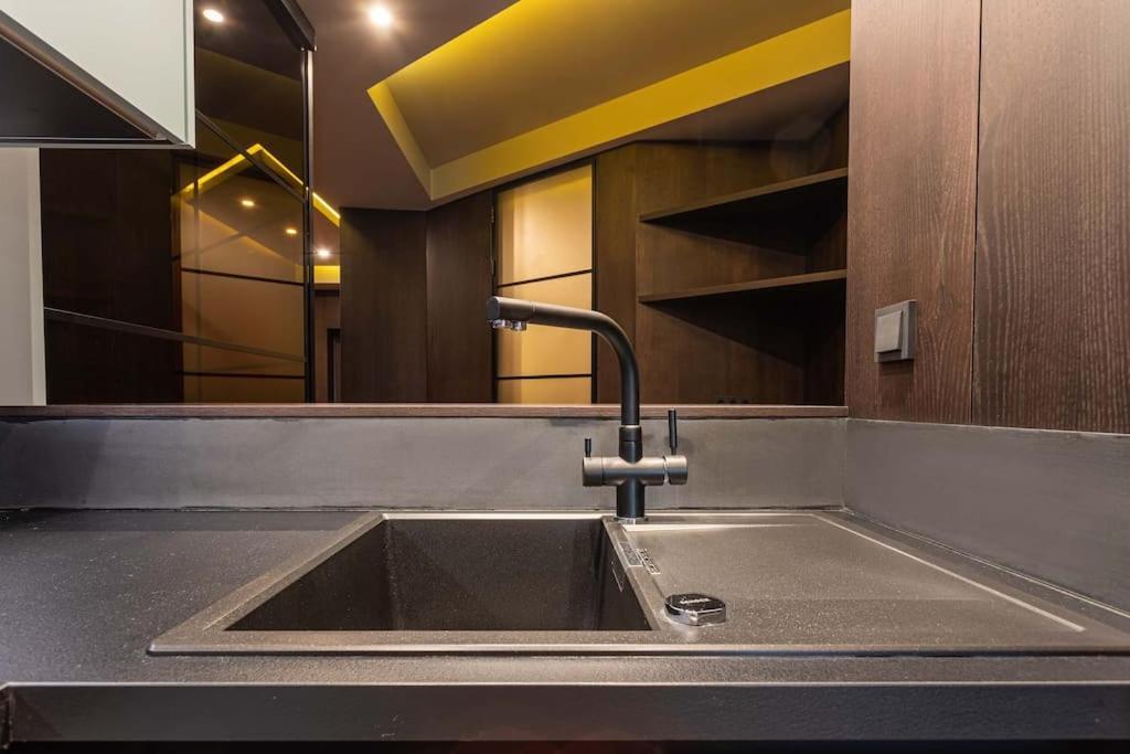 Luxury In The Superb Location Appartamento